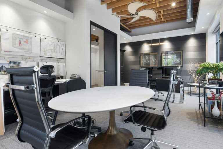 Best AI Tools for Commercial Real Estate Professionals in 2026