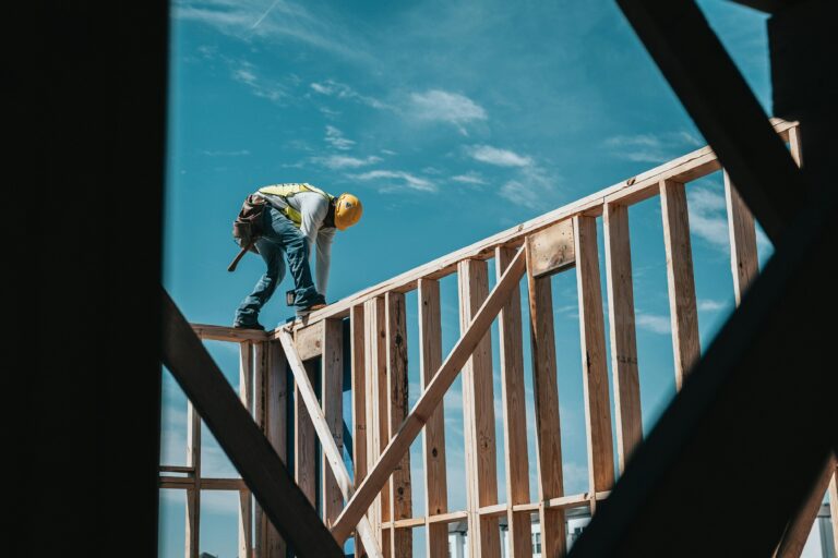 Best AI Tools for General Contractors and Builders in 2026